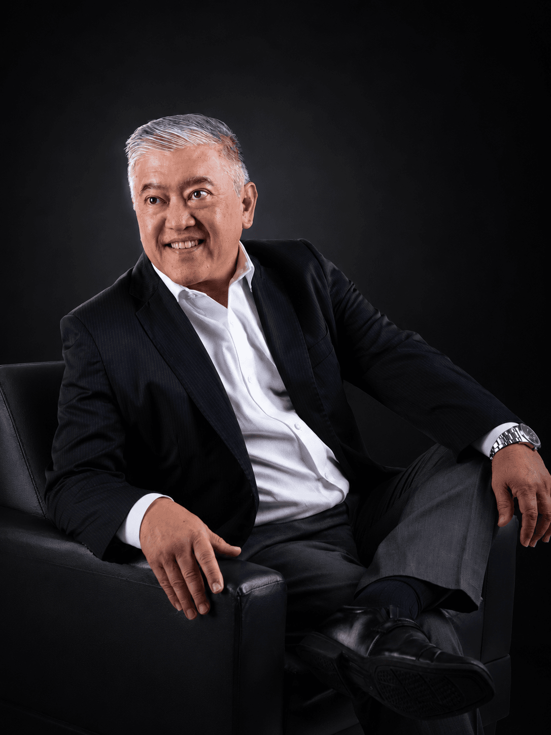 Retrato profissional feminino em estúdio em Campo Grande MS